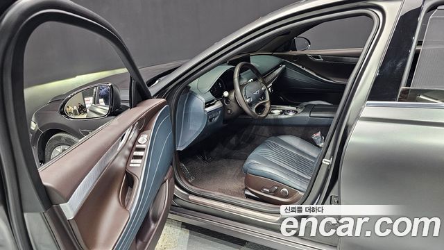 Genesis G80 2021 thumb 10