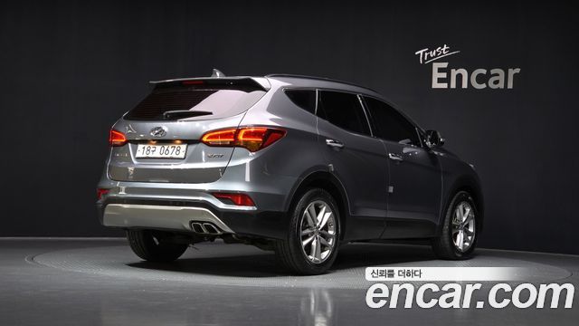 Hyundai Santa Fe 2016 thumb 3
