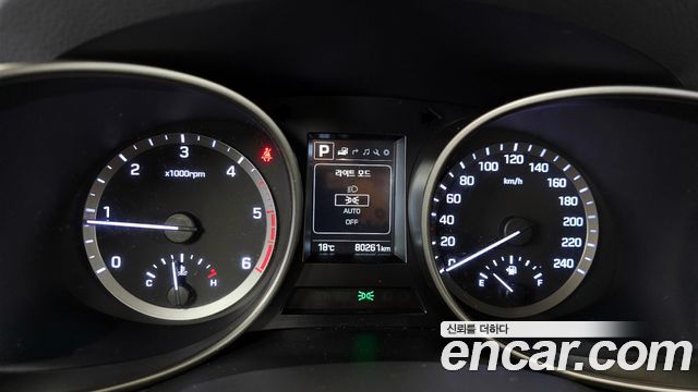 Hyundai Santa Fe 2016 thumb 9