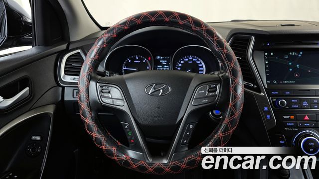 Hyundai Santa Fe 2016 thumb 12