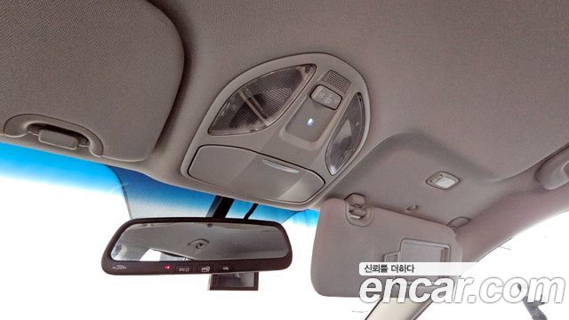 Hyundai Santa Fe 2016 thumb 11