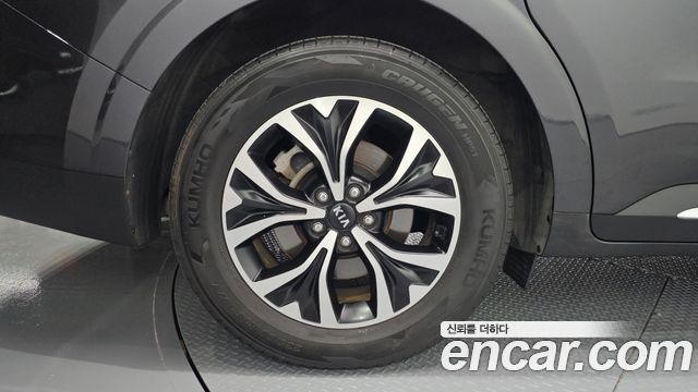 Kia Carnival 2020 thumb 5