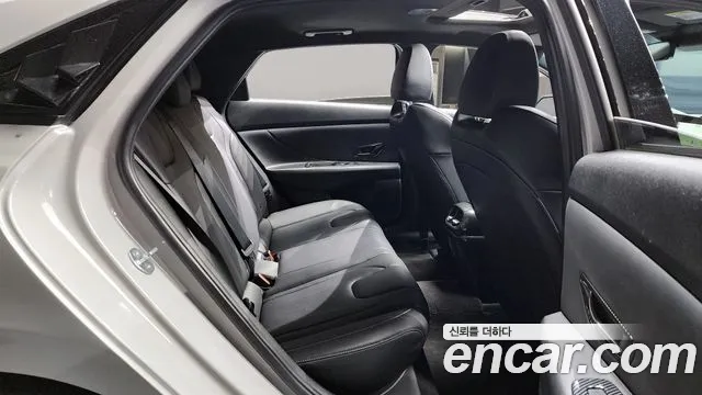Hyundai Avante 2022 thumb 8