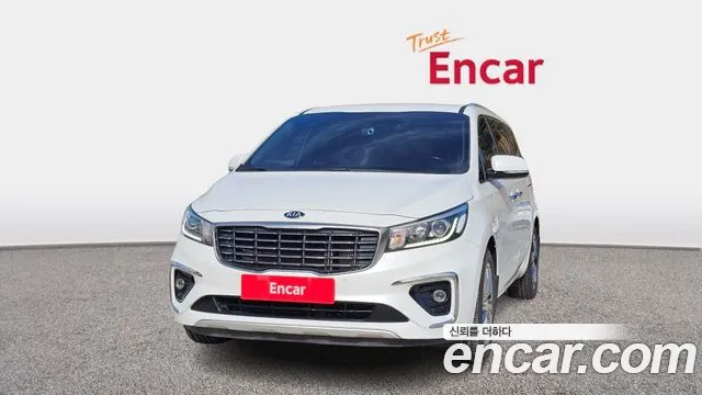 Kia Carnival 2019 thumb 4
