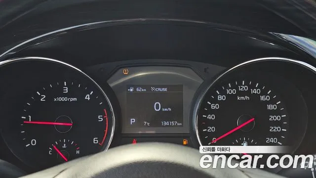 Kia Carnival 2019 thumb 8