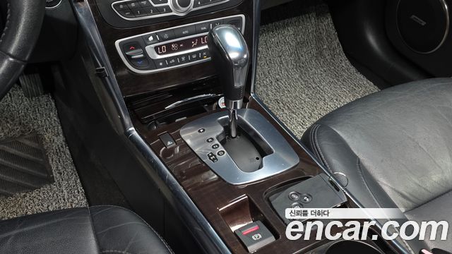 Renault Korea SM5 2012 thumb 10