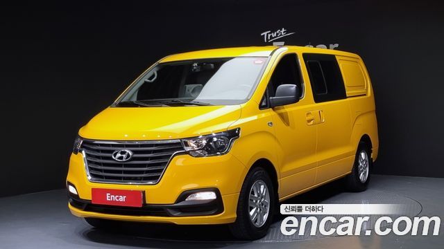 Hyundai Starex 2019 thumb 2