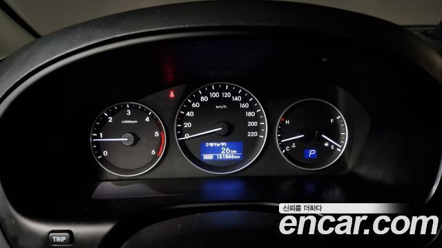 Hyundai Starex 2019 thumb 9