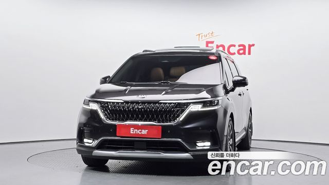 Kia Carnival 2021 thumb 4