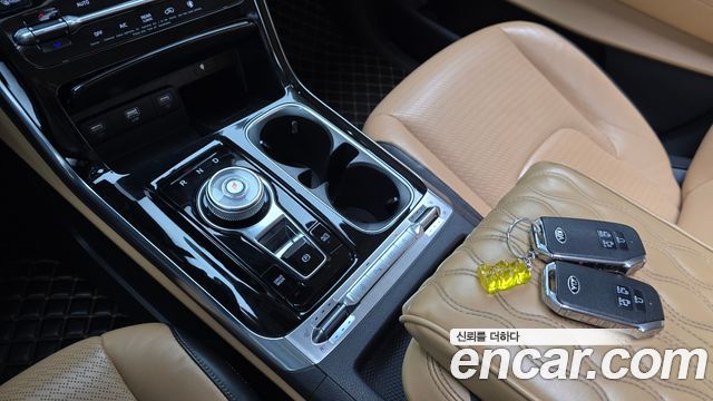 Kia Carnival 2021 thumb 10