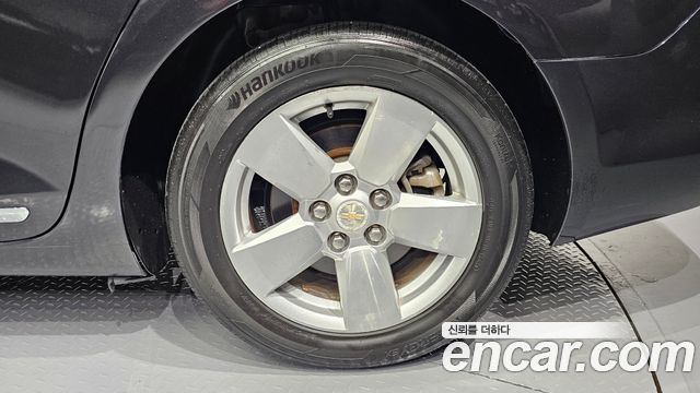 Chevrolet Alpheon 2011 thumb 6