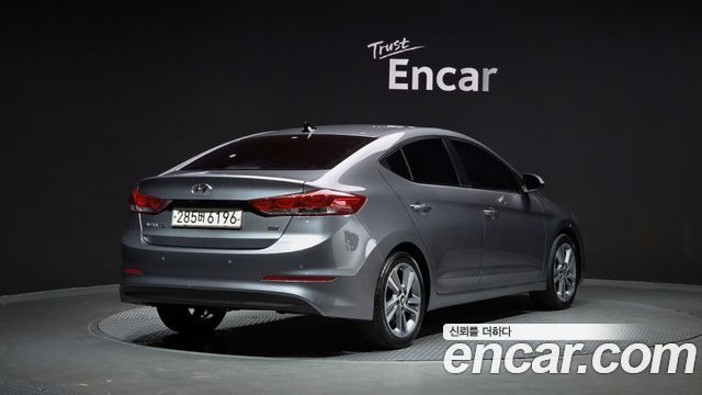 Hyundai Avante 2016 thumb 3