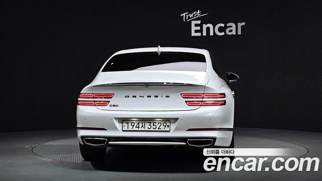 Genesis G80 2020 thumb 4
