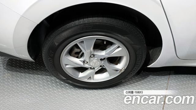 Hyundai Avante 2021 thumb 6