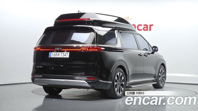 Kia Carnival 2022 thumb 3