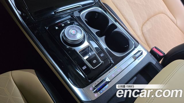 Kia Carnival 2023 thumb 9