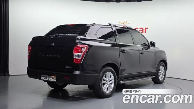 SsangYong Rexton 2019 thumb 3
