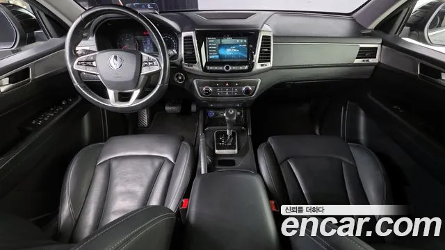 SsangYong Rexton 2019 thumb 7