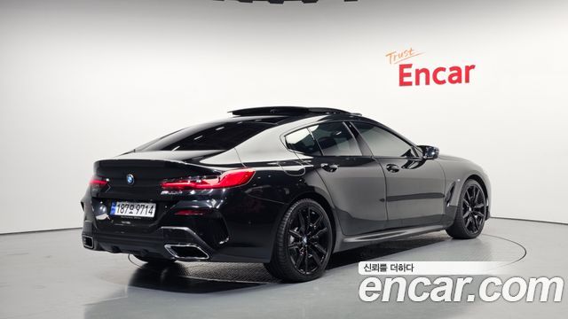 BMW 8 серии 2023 thumb 3