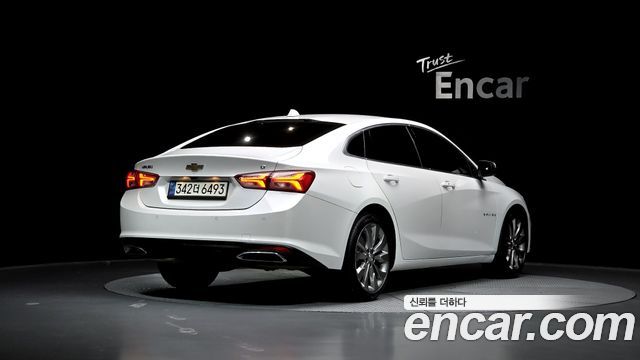 Chevrolet Malibu 2021 thumb 3