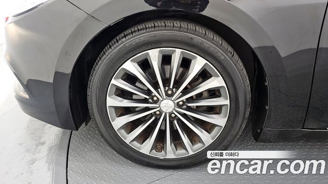 Hyundai Grandeur 2012 thumb 6