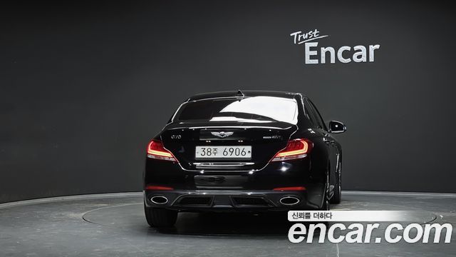 Genesis G70 2019 thumb 4