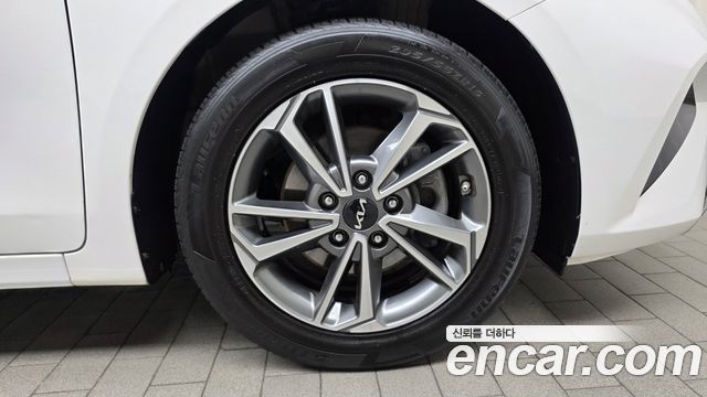 Kia K3 2021 thumb 5