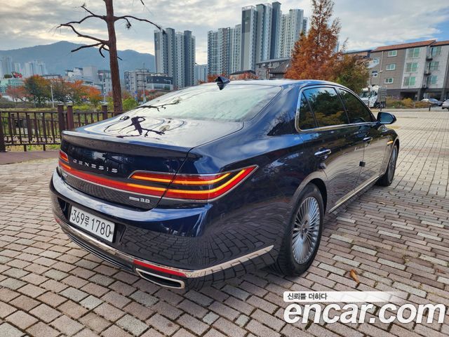 Genesis G90 2019 thumb 6
