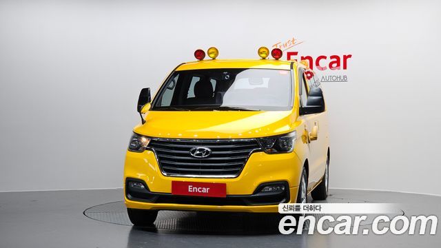 Hyundai Starex 2018 thumb 4
