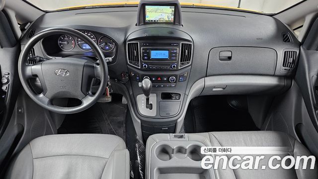 Hyundai Starex 2018 thumb 8