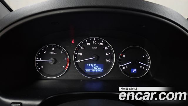 Hyundai Starex 2018 thumb 9
