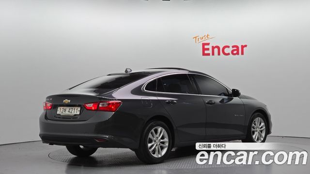 Chevrolet Malibu 2017 thumb 3