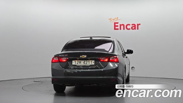 Chevrolet Malibu 2017 thumb 4