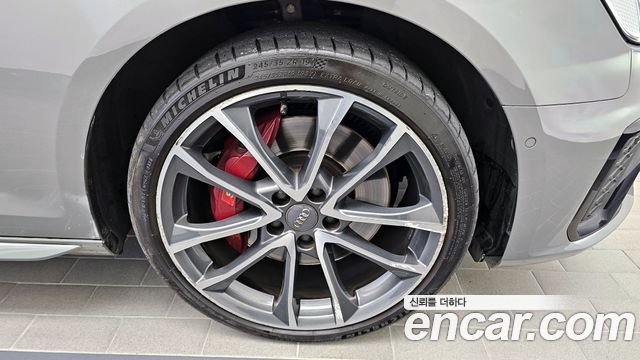 Audi S4 2021 thumb 6
