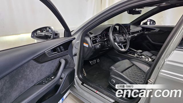 Audi S4 2021 thumb 11