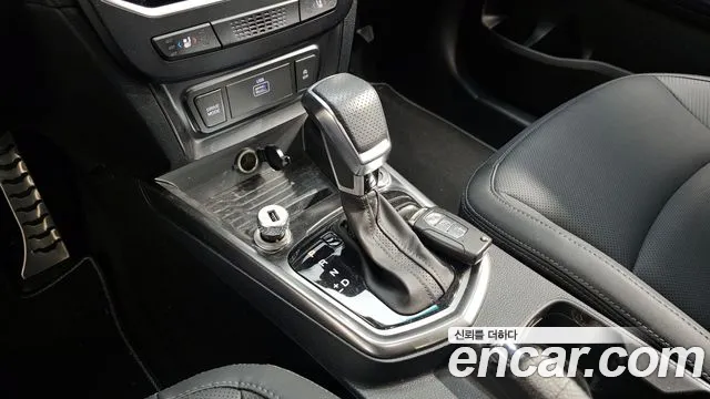 SsangYong Tivoli 2023 thumb 9
