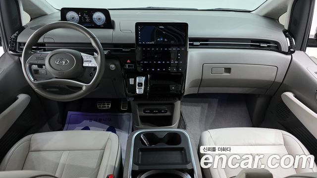 Hyundai Staria 2022 thumb 8