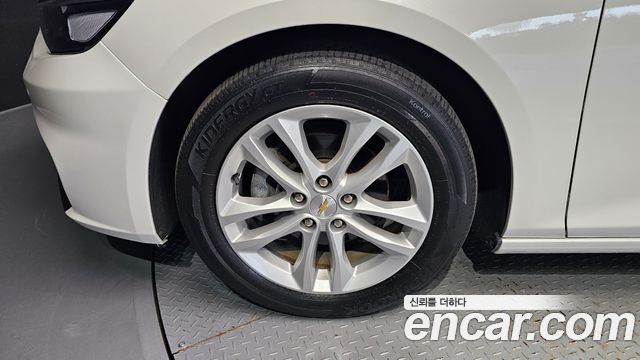 Chevrolet Malibu 2018 thumb 6
