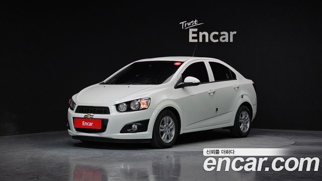 Chevrolet Aveo 2016 thumb 2