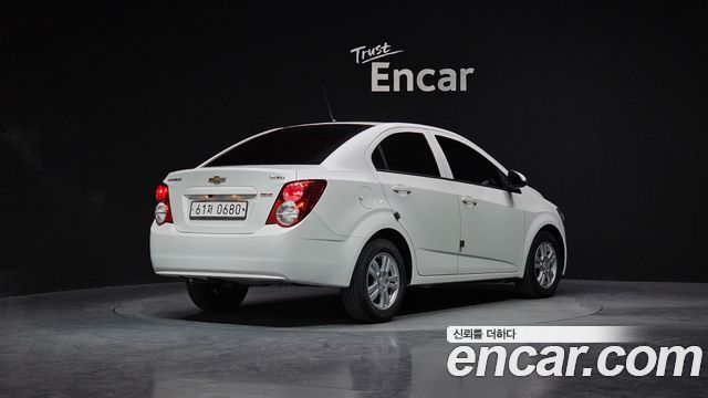 Chevrolet Aveo 2016 thumb 3