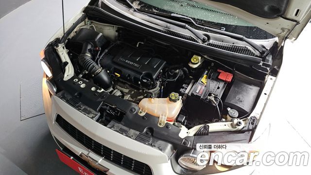 Chevrolet Aveo 2016 thumb 7