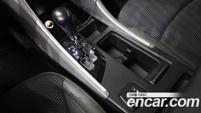 Hyundai Sonata 2010 thumb 10