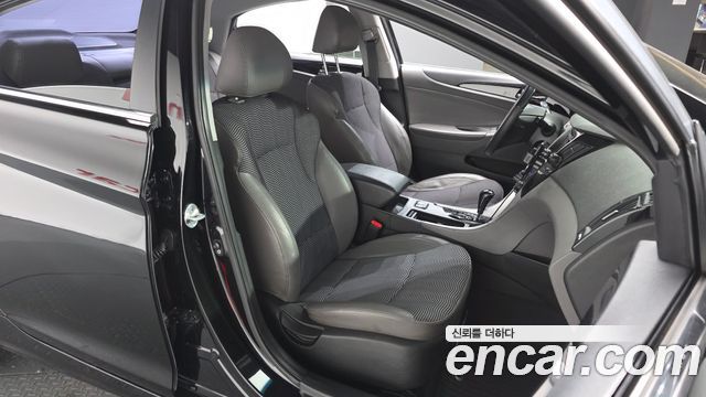 Hyundai Sonata 2010 thumb 11