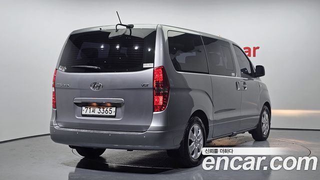 Hyundai Starex 2019 thumb 3