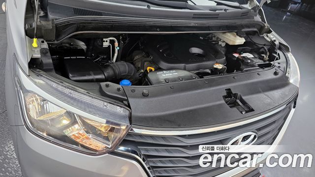 Hyundai Starex 2019 thumb 7