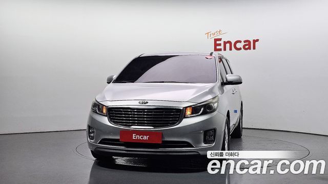 Kia Carnival 2014 thumb 4