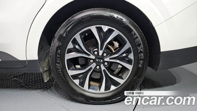 Kia Carnival 2020 thumb 6