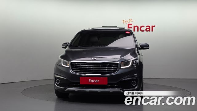 Kia Carnival 2016 thumb 4