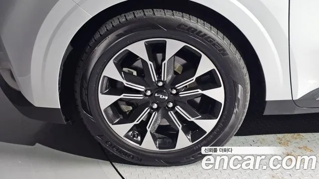 Kia Carnival 2022 thumb 6