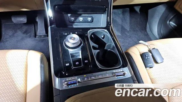 Kia Carnival 2022 thumb 10